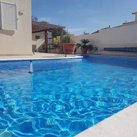 Casa Helia, Beautiful With Pool, Algarve Villa Carvoeiro (Lagoa)