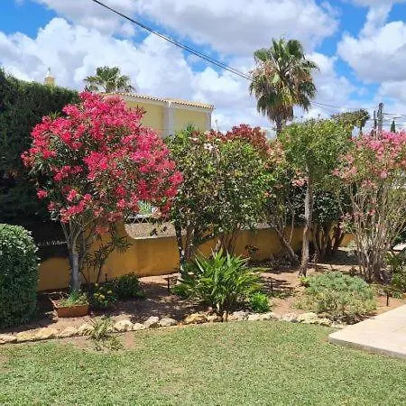 Casa Helia, Beautiful With Pool, Algarve Villa Carvoeiro (Lagoa)