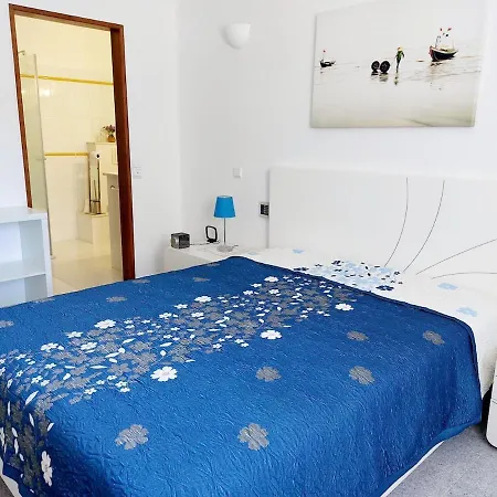 Casa Helia, Beautiful With Pool, Algarve *