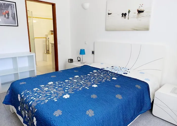 Casa Helia, Beautiful With Pool, Algarve *