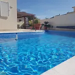 Casa Helia, Beautiful With Pool, Algarve Villa Carvoeiro (Lagoa)