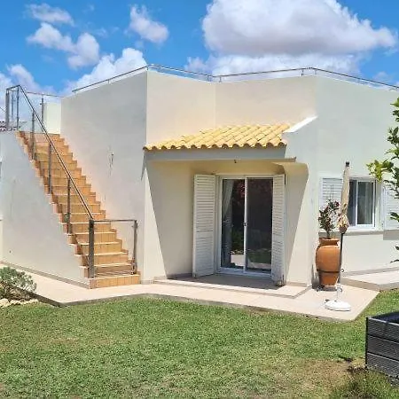 Villa Casa Hélia, Beautiful With Pool, Algarve *